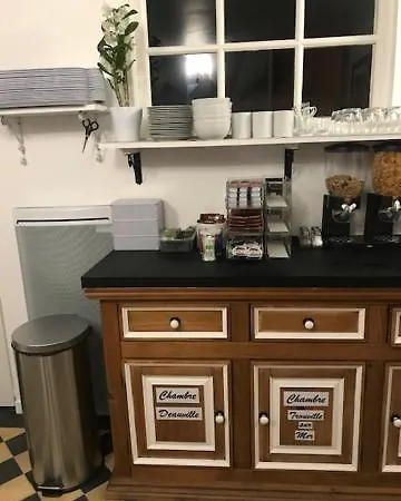 Nocleg ze śniadaniem Pomme D'happy Trouville-sur-Mer